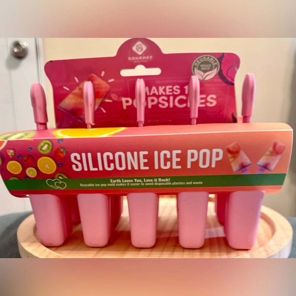 Gourmet, Reusable Silicone Ice Pop Mold, NWT makes 10 popsicles at once. - Picture 1 of 5